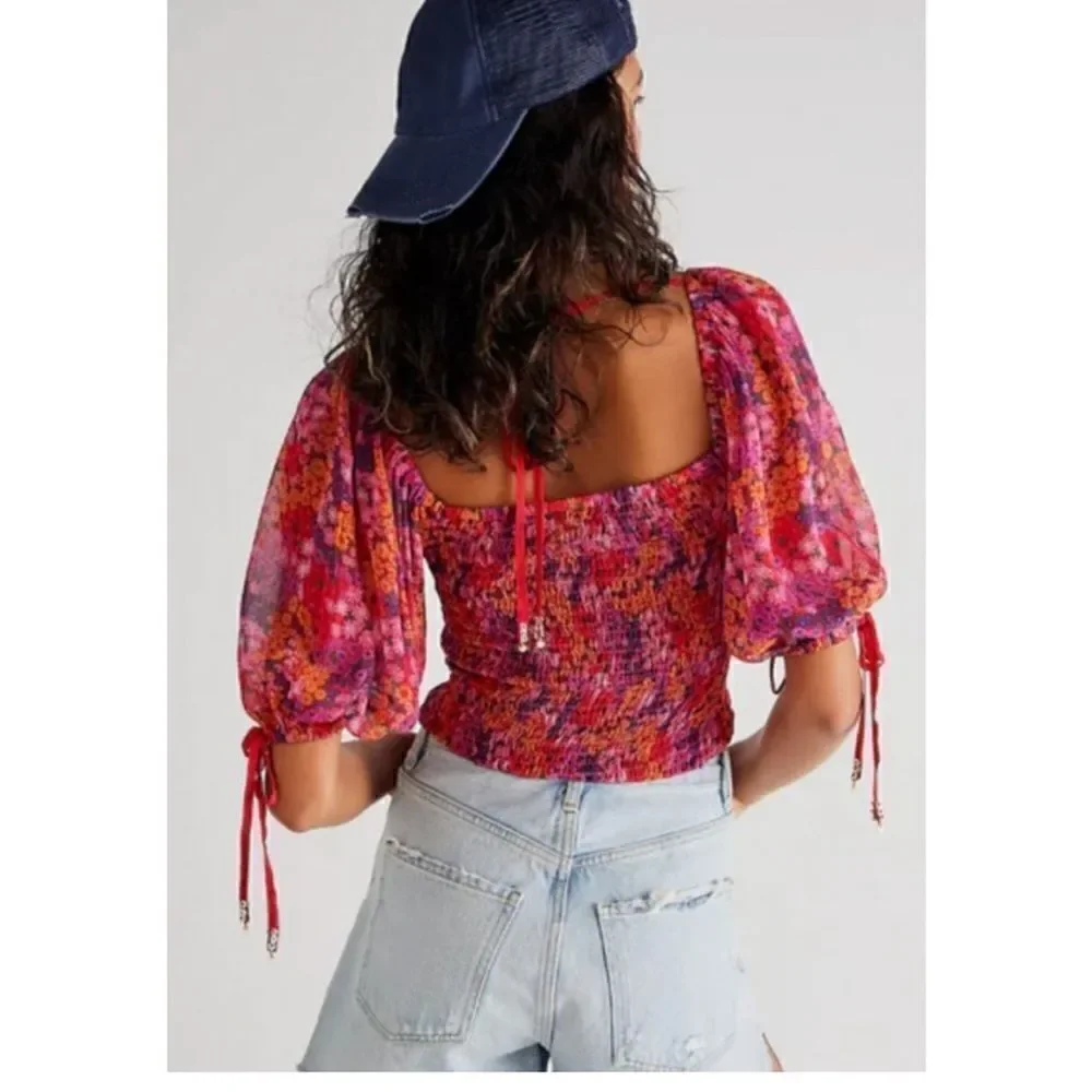 Free People Back On Elbow Puff Sleeve Cropped Top in Pink Floral, Medium NWT